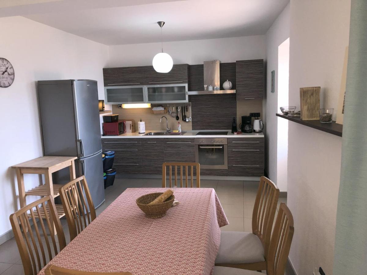 Apartments Trlika Kampor ภายนอก รูปภาพ